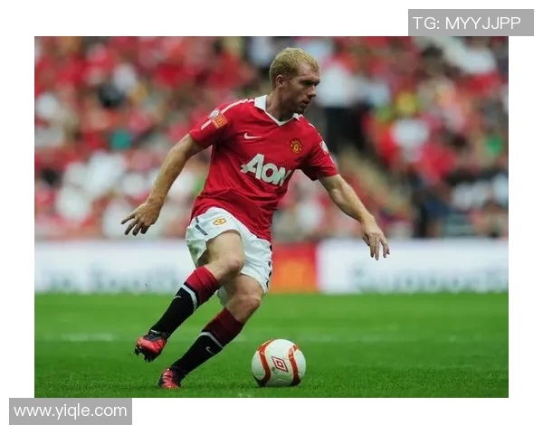 足球明星全身图片展示球场风采尽显魅力与激情 足球明星全身图片展示球场风采尽显魅力与激情