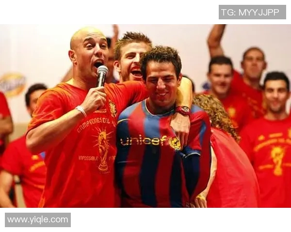 足球明星被套事件揭秘背后的真相与影响分析 足球明星被套事件揭秘背后的真相与影响分析